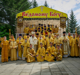 Престольный праздник в Петро-Павловском соборе